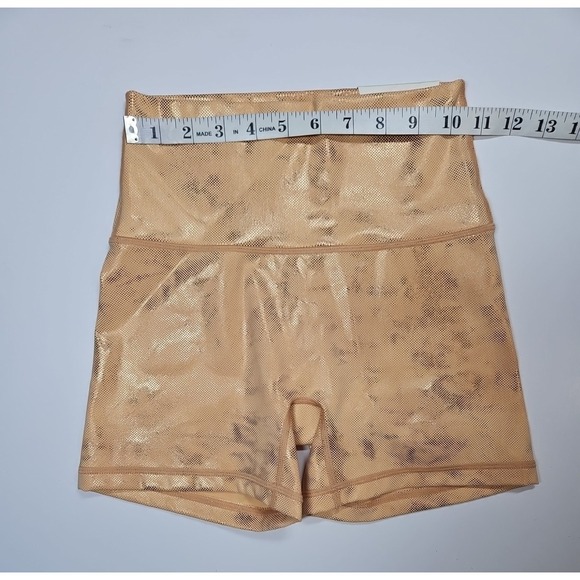OFFLINE by Aerie Womens Real Me Metallic Orange Athletic Shorts Size Small NWT - Picture 7 of 9
